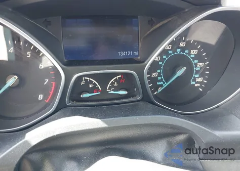 2013 Ford Escape S z USA, uszkodzony, nr VIN 1FMCU0F74DUD63613